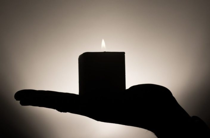 candle-335965_1280-1030×676